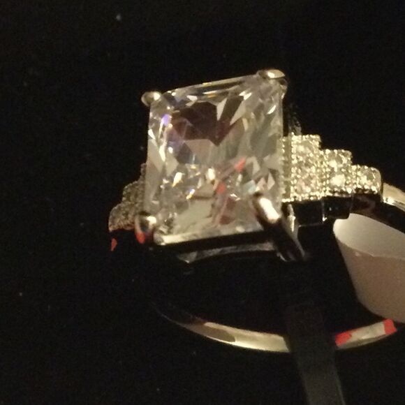 NWT asher “Diamond” engagement ring silver tome - Picture 1 of 11